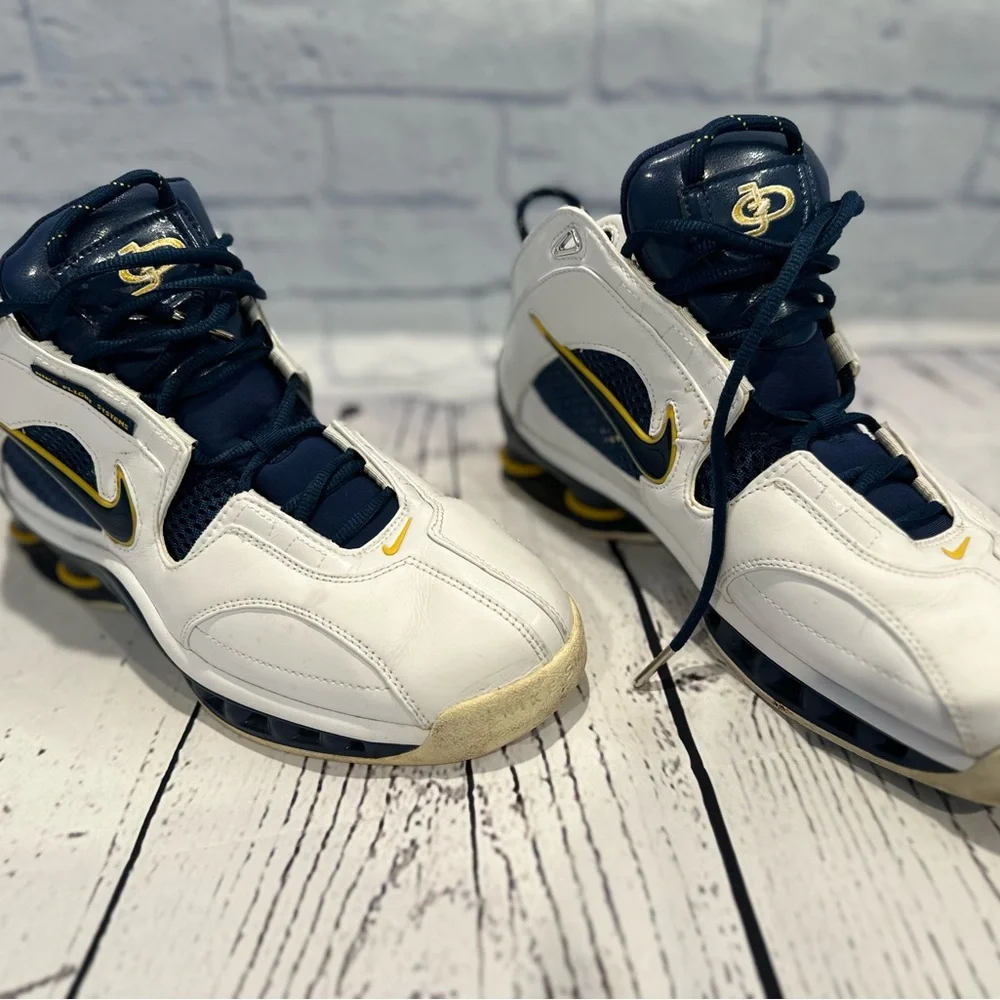 Nike | Shoes | Jermaine Oneal Pacers Nike Shox Elite Size 1  display picture 3